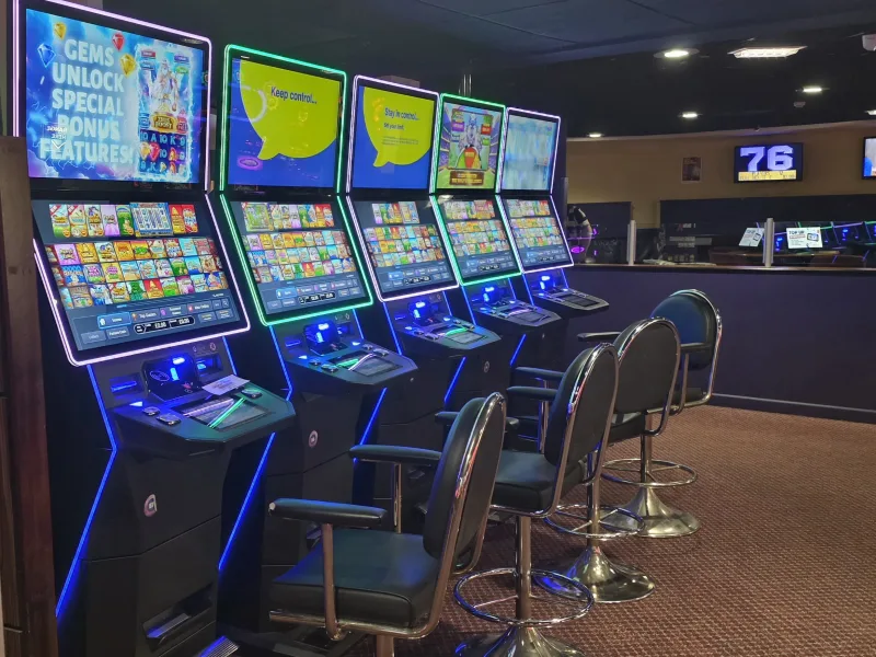 Slot machines inside Buzz Bingo Bexleyheath